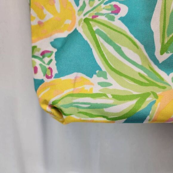 Lily Pulitzer For Estee Lauder Tropical Lemon Print Large Tote Bag - Picture 4 of 12